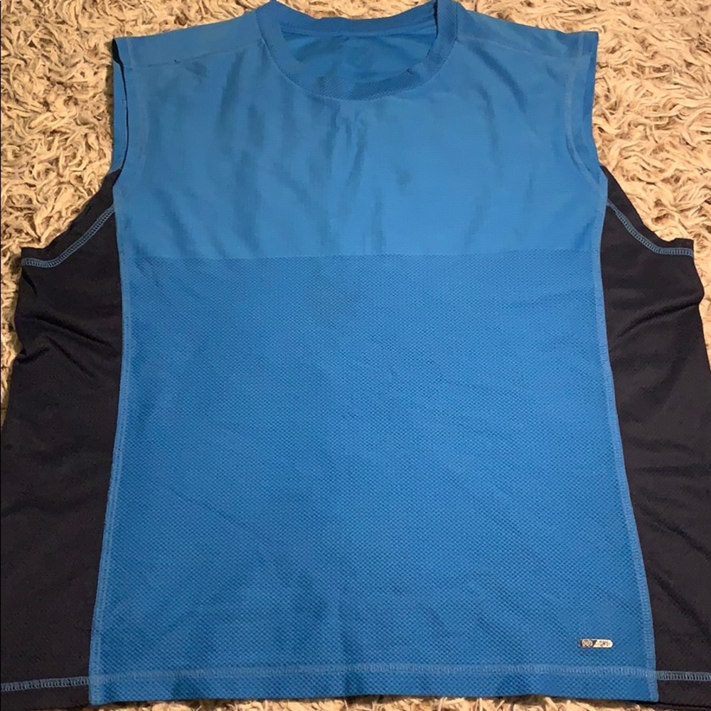 C9 Non Sleeve Workout Shirt